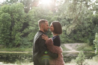 Stop Nitpicking, Start Cheering: Why Your Marriage Needs Encouragement Over Criticism Stop Nitpicking, Start Cheering: Why Your Marriage Needs Encouragement Over Criticism