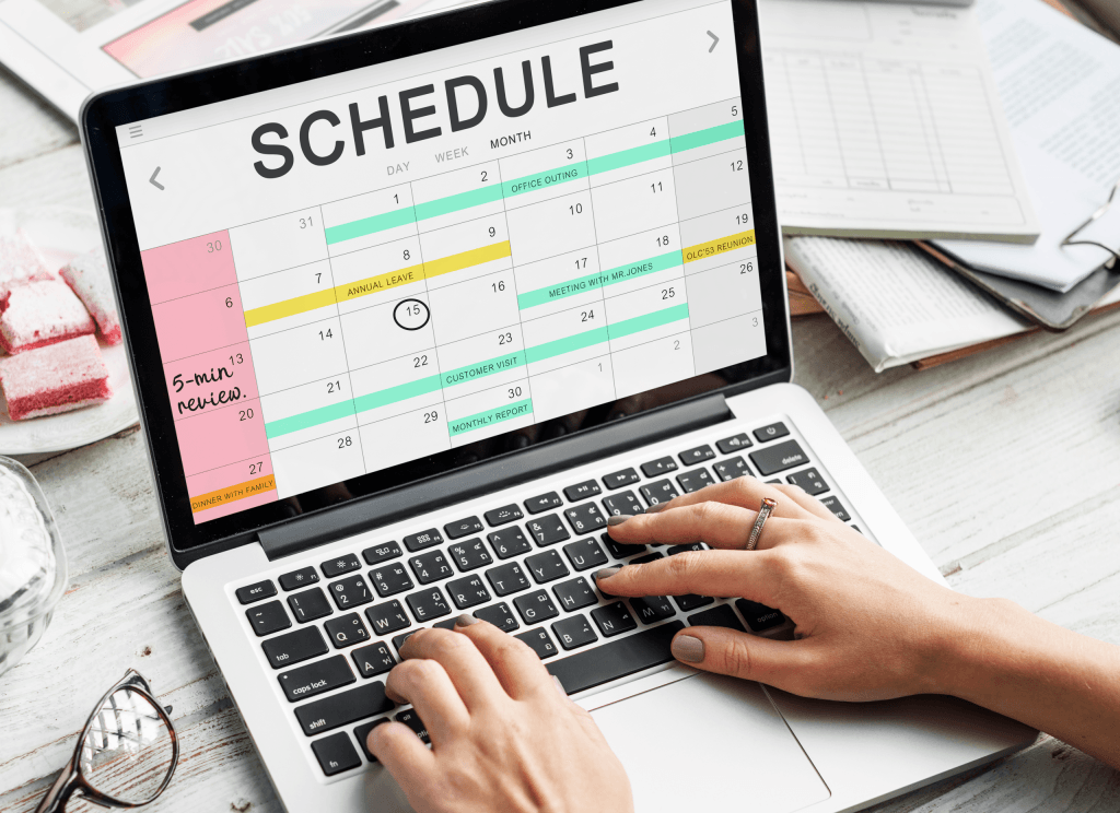 Anchor–arena–review layout that makes insight to action marriage progress predictable.