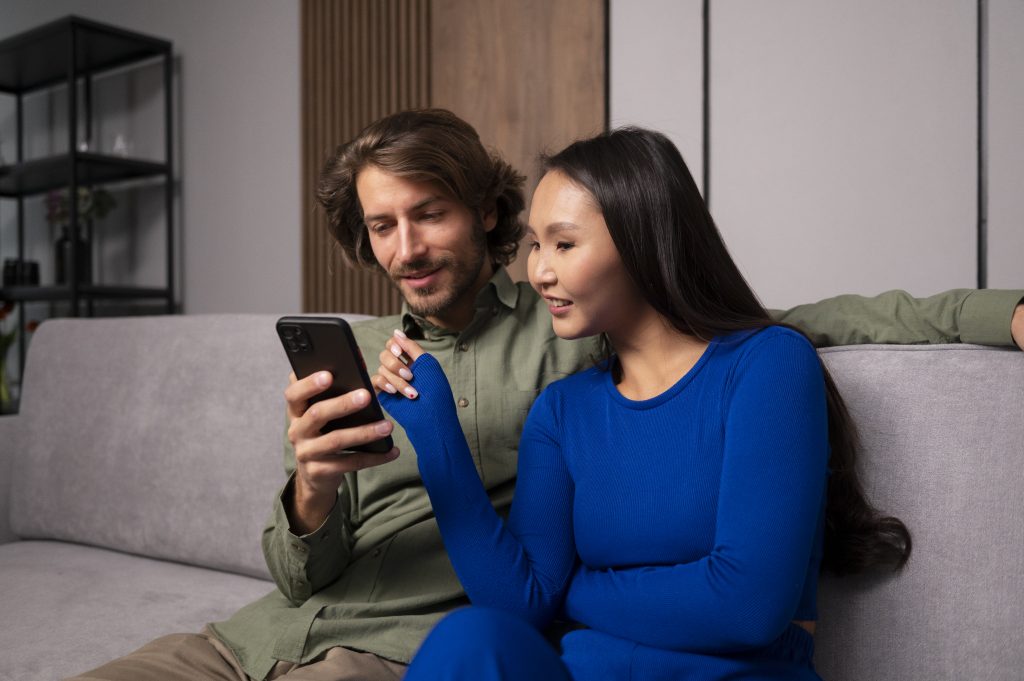 Playing the 30-Photo Highlight Reel before date night rekindles emotional connection.