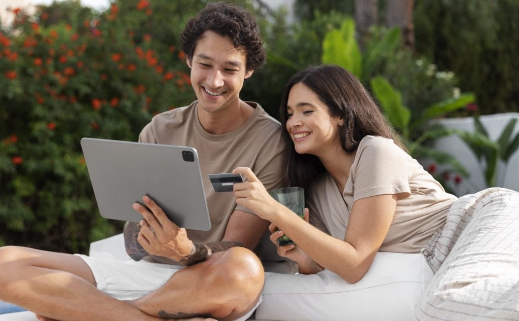 Date Nights, Big Purchases, and Holiday Plans: Decisions to Save for Your Weekly Meeting