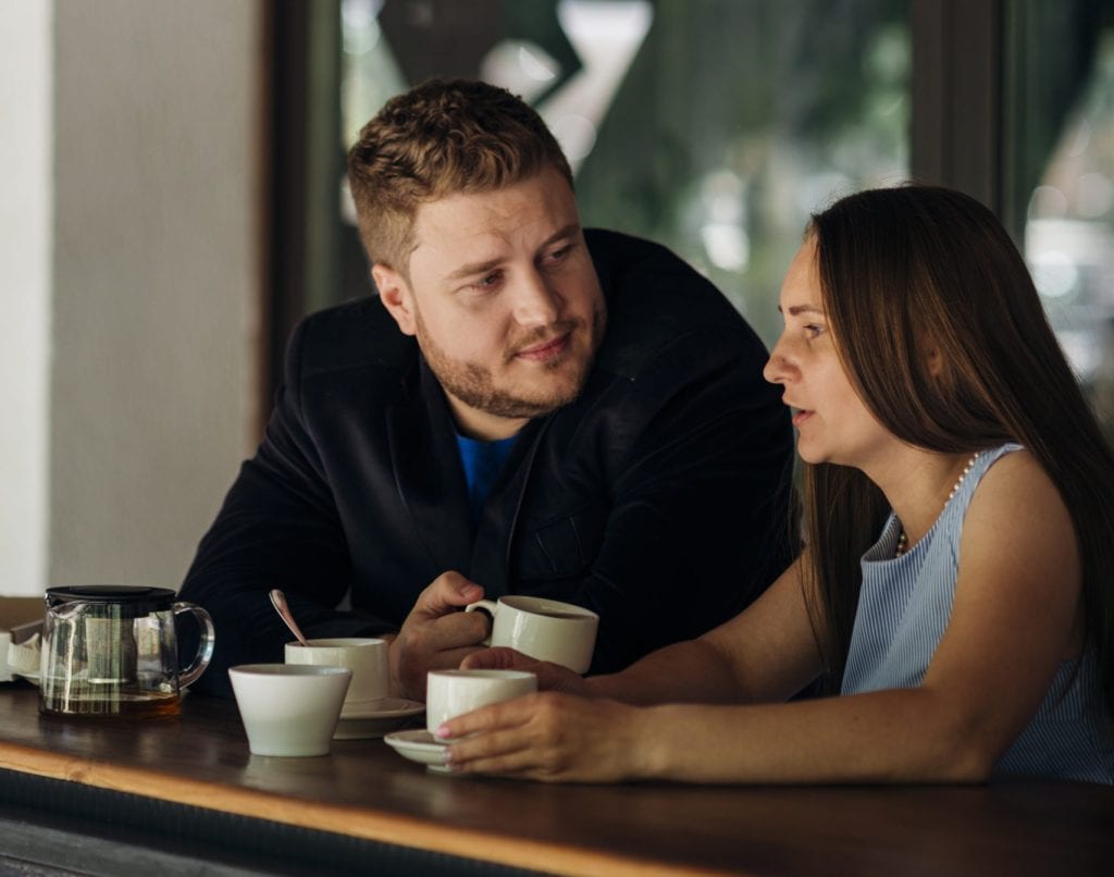 Catching Problems Early: How a Standing Marriage Meeting Prevents Silent Resentment