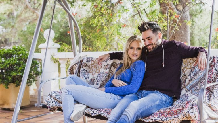 From Busy to Present: Quit the Rush and Reclaim Your Home Atmosphere